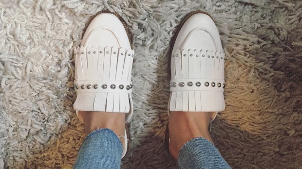 6CF2B1ED-C296-4B45-B7BE-16275FE18651