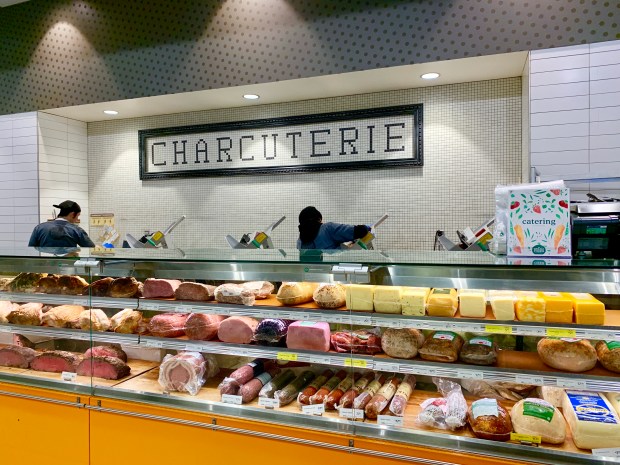 927F356B-C6A2-4EF5-8EF6-53CF834B9E98